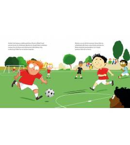 Martina Futbolari|Susanna Isern|Infantil fútbol|9788410074491|LDR Sport - Libros de Ruta